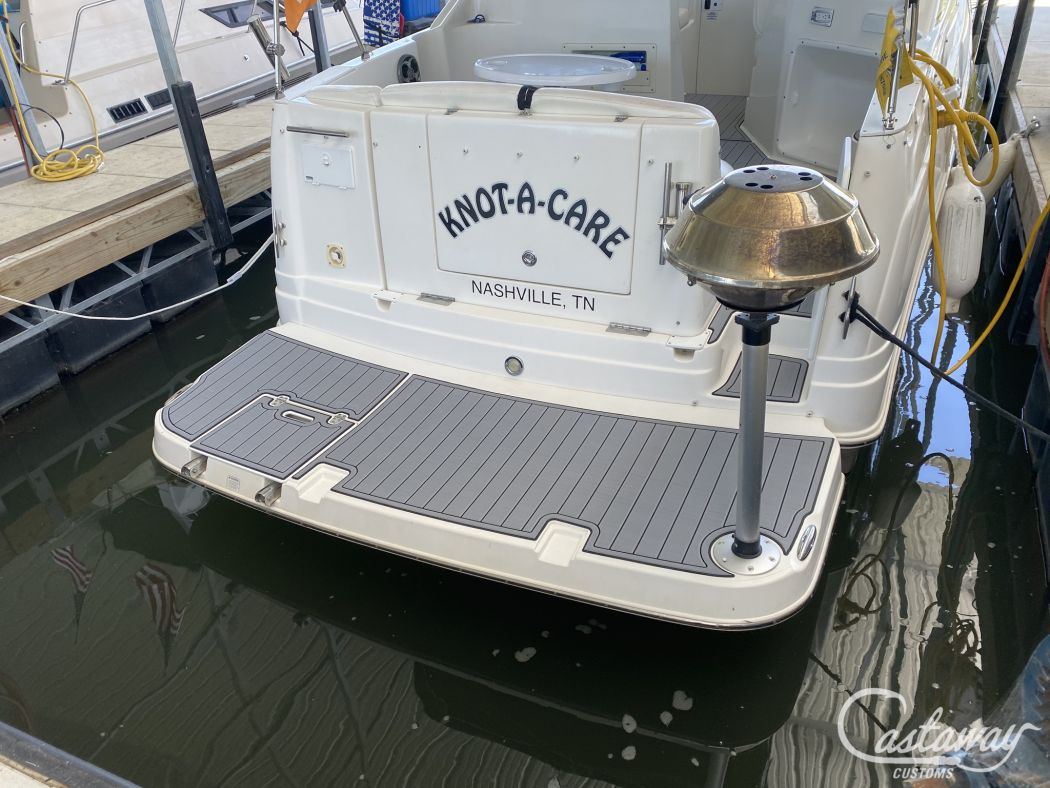 27 Rinker SeaDek Installation