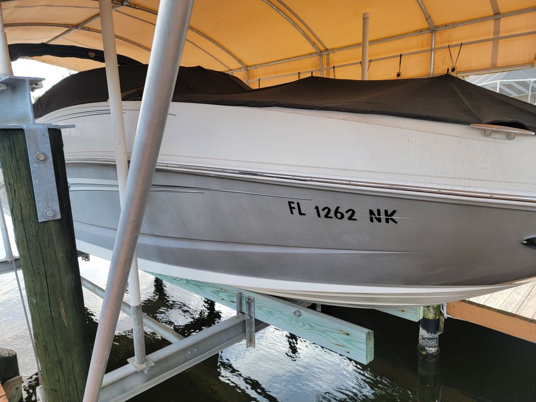 Sea-Ray Bowrider