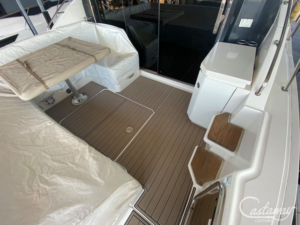 510 Sea Ray SeaDek Flooring