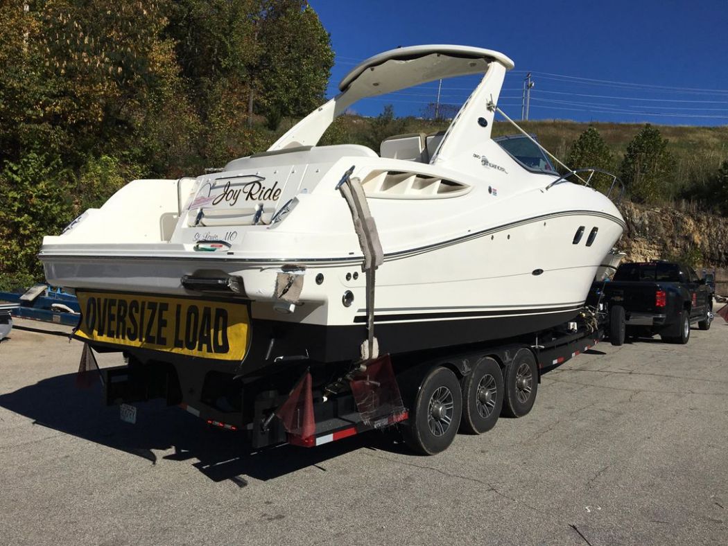 Sea Ray 310 Transport