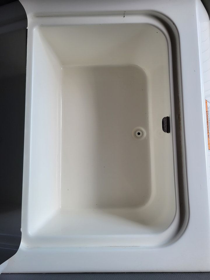 Sea Ray Bowrider Boat Detailing