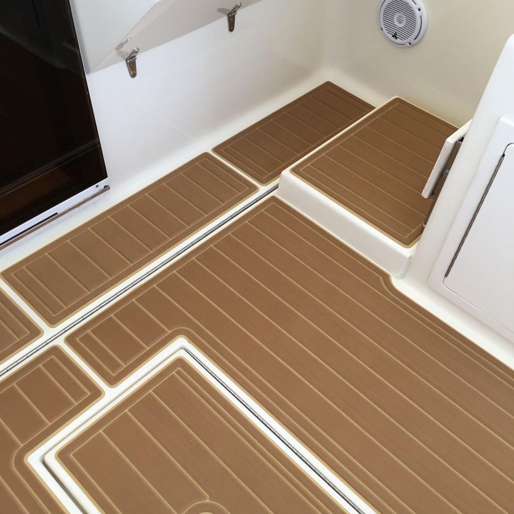 35 Carolina Classic SeaDek Installation