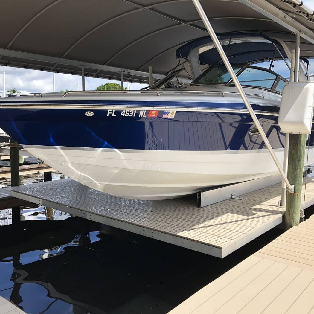 Boat Lift With Platform And Walk Boards