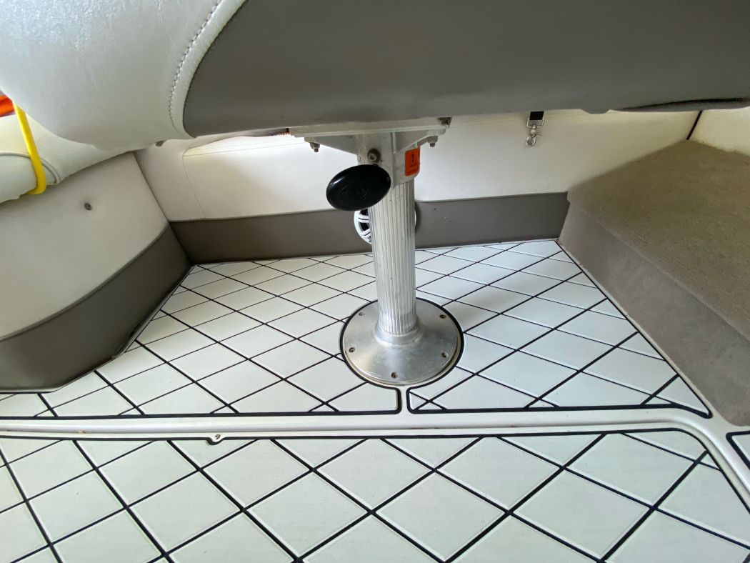 Crownline 266 BR SeaDek Flooring