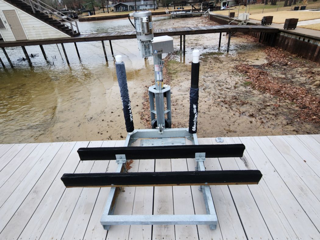 Boat Lift Installation Dallas Fort Worth