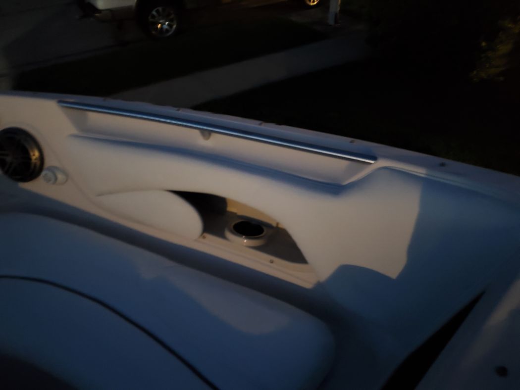 2006 Four Winns 220 Horizon