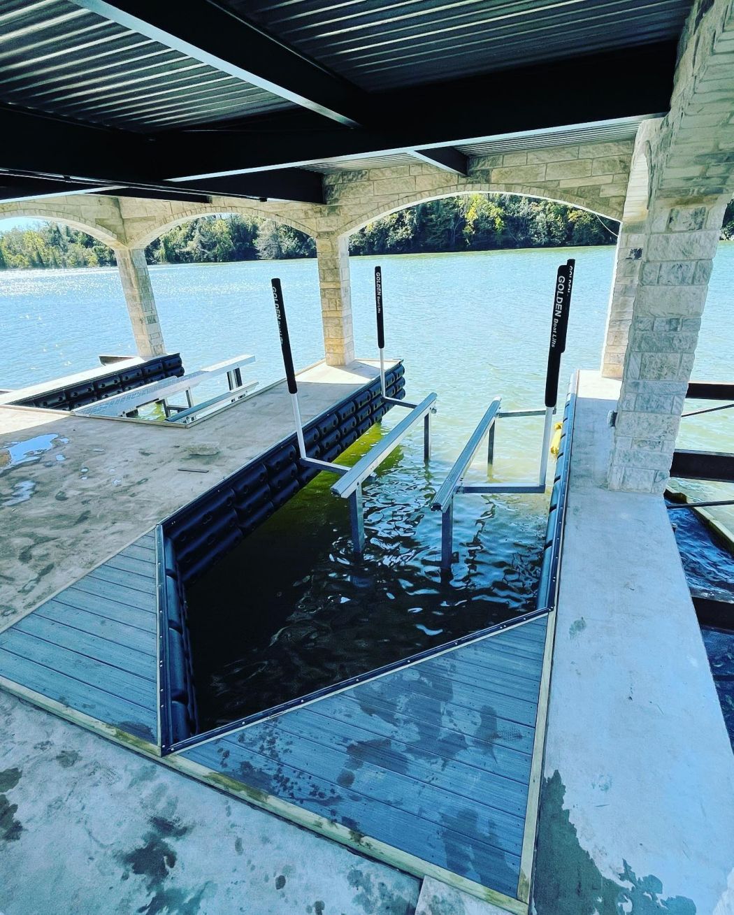 Boat Lift Lake Austin