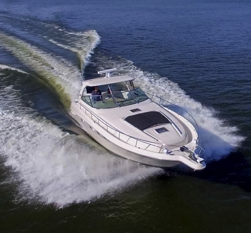 skyfall boat rental lake of the ozarks
