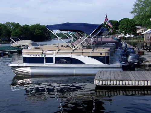 Lake's End Marina