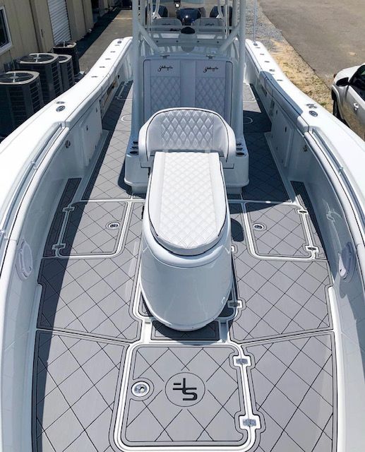 36 Yellowfin