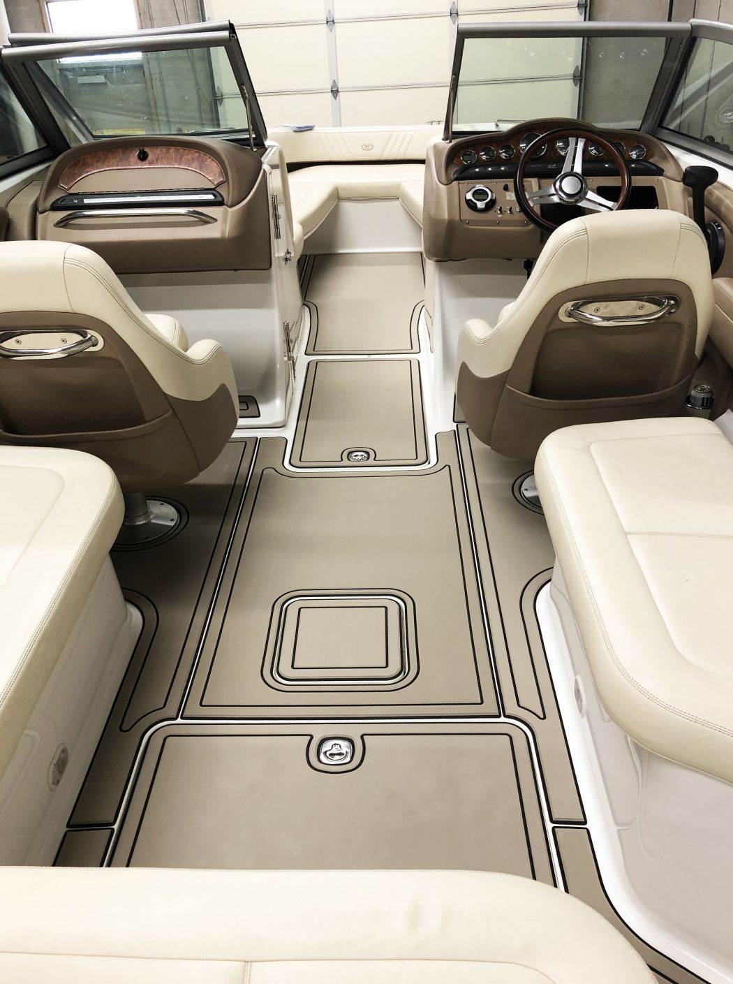 2009 Cobalt 262 AquaTraction
