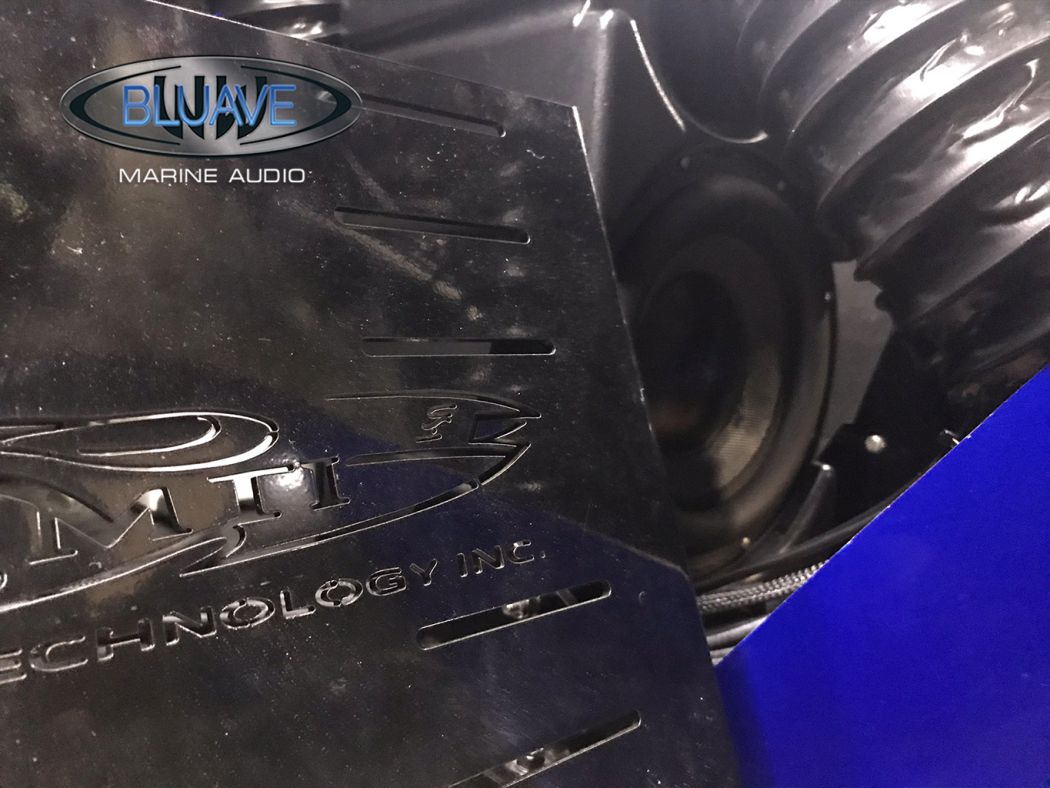 2013 MTI 52 With Bluave Audio System