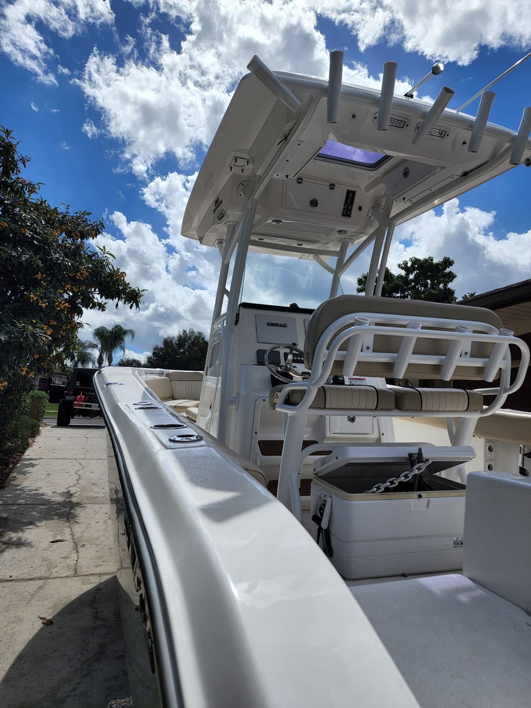 26 Sea Fox Center Console Detail