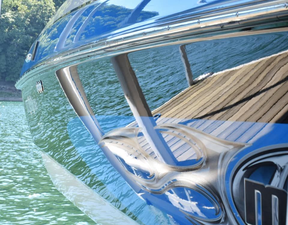 Shiniest Malibu on Beaver Lake