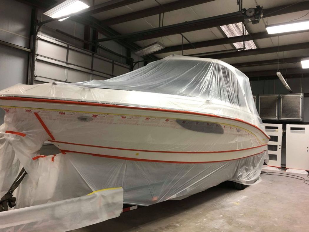 2018 Sea Ray 350 SLX Paint