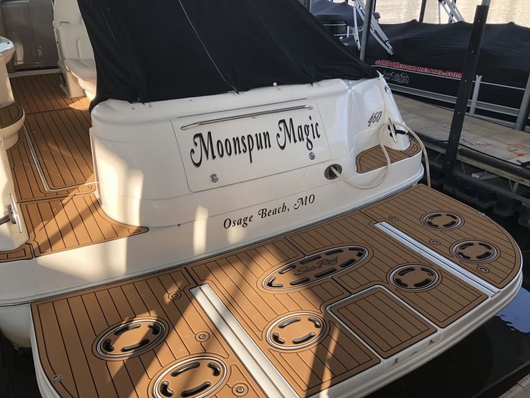 Sea Ray 460 AquaTraction