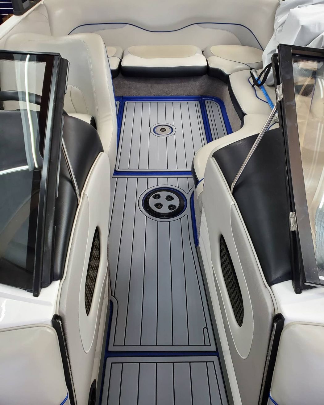 Malibu VTX SeaDek Installation