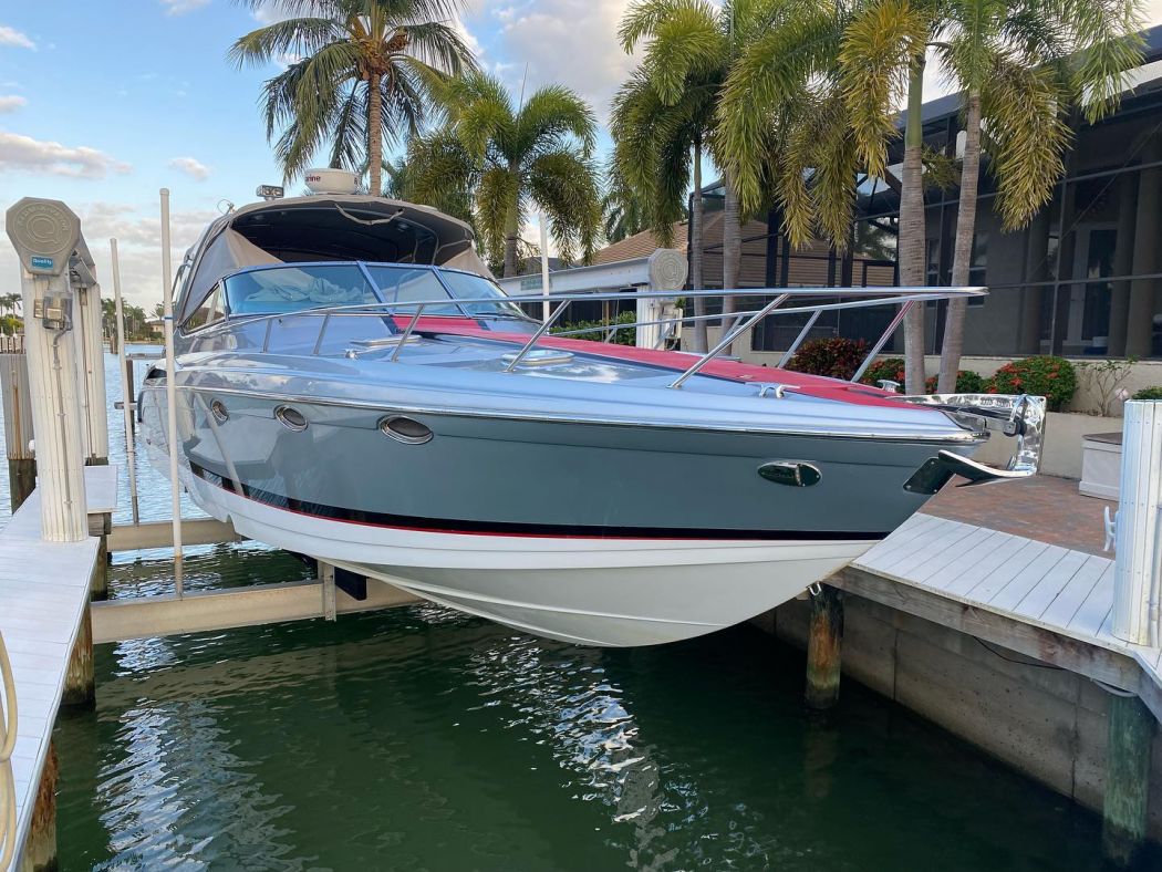 Boat Waxing Naples