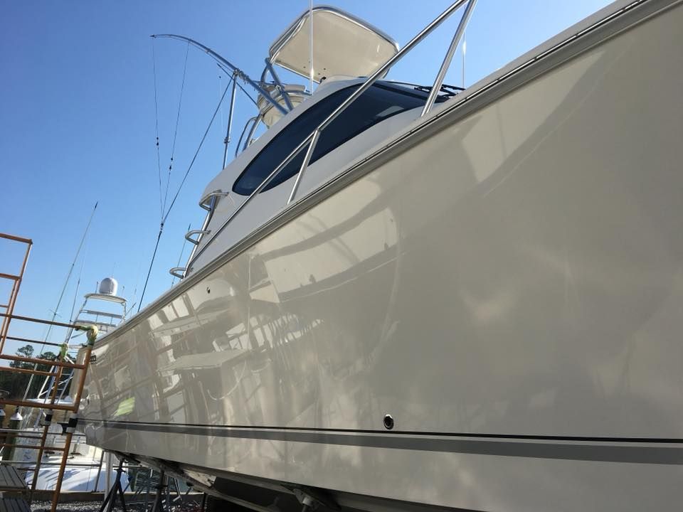 Jupiter Sportfish Boat Oxidation Removal