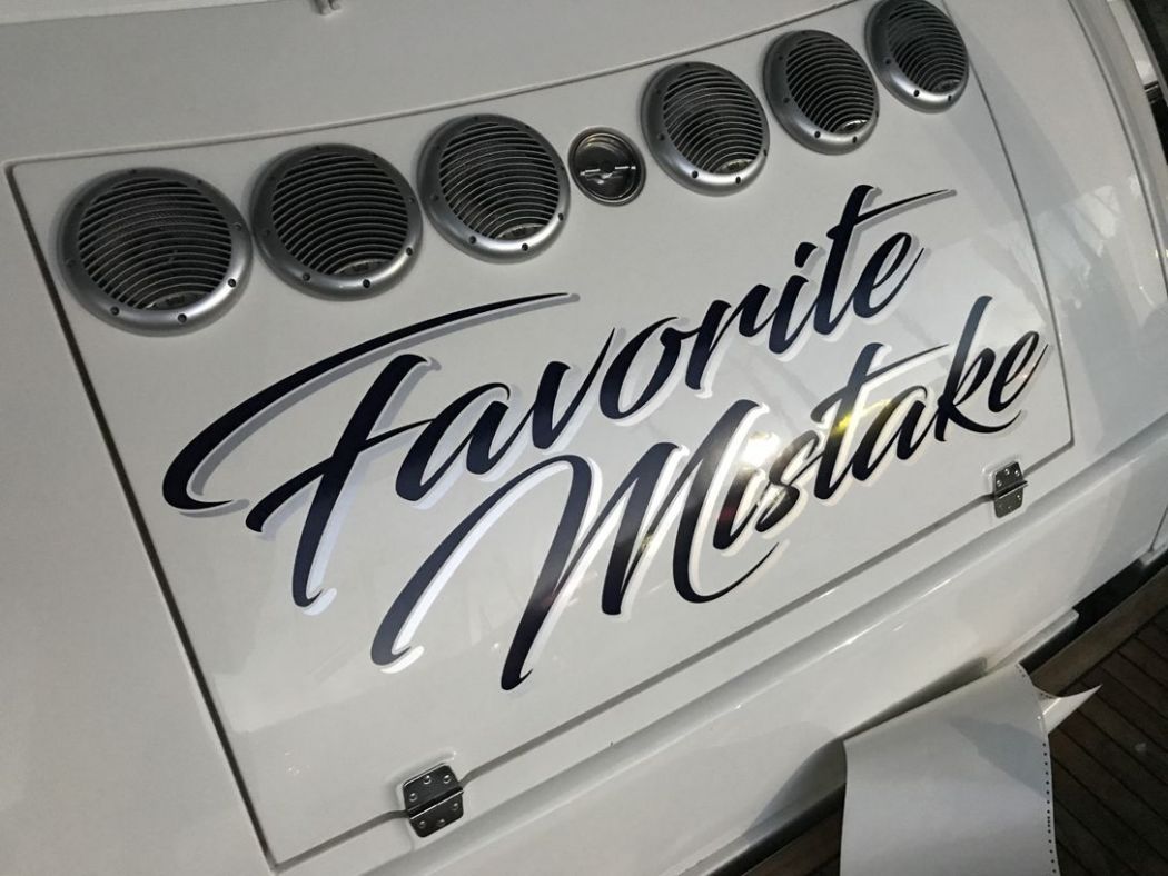 56 Sunseeker Predator Boat Lettering