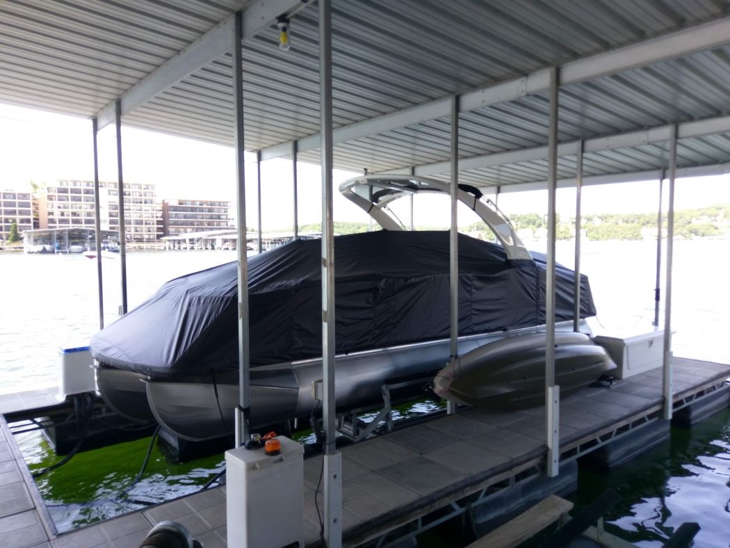 Pontoon Rub Rail Cover