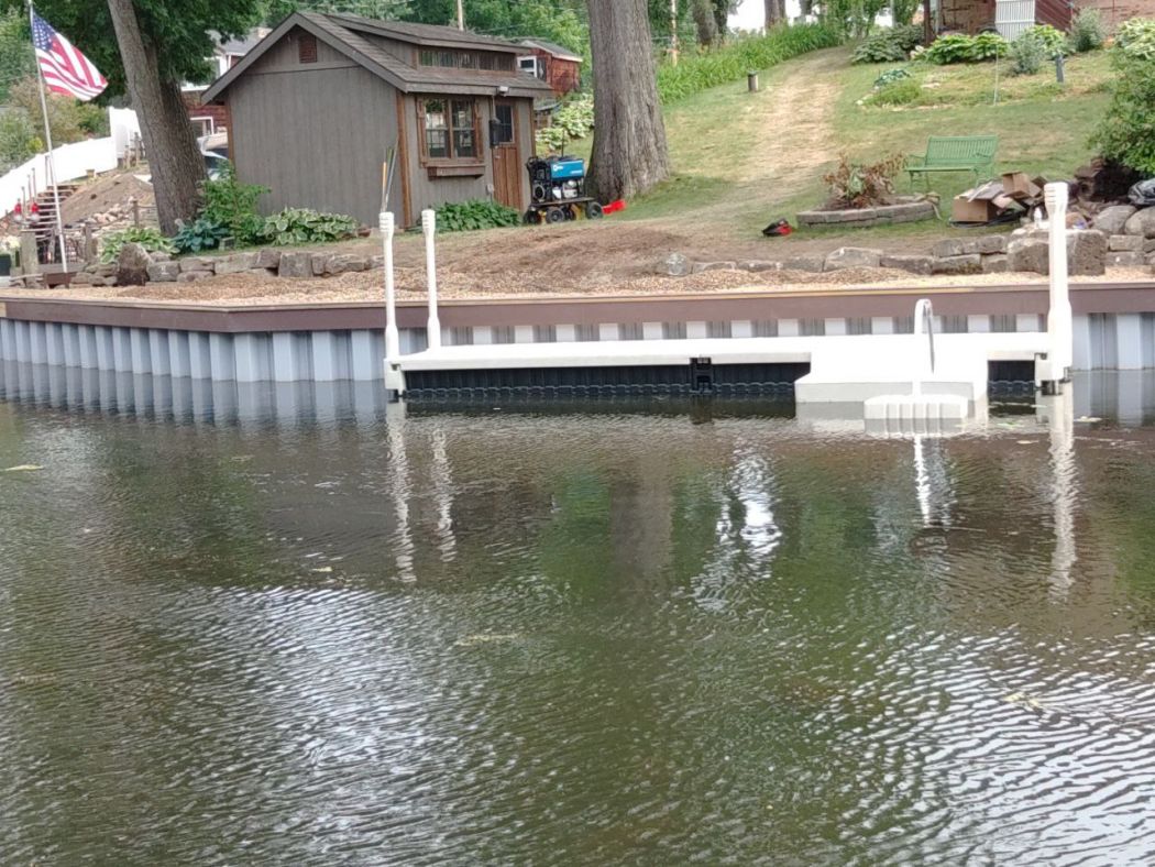 Portage Lakes OH Vinyl Seawall and Dock Project