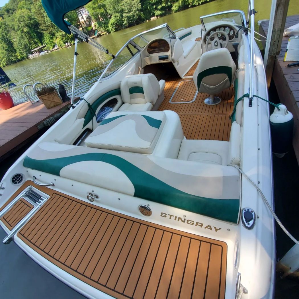 Lake Hopatcong Gatorstep Boat Flooring