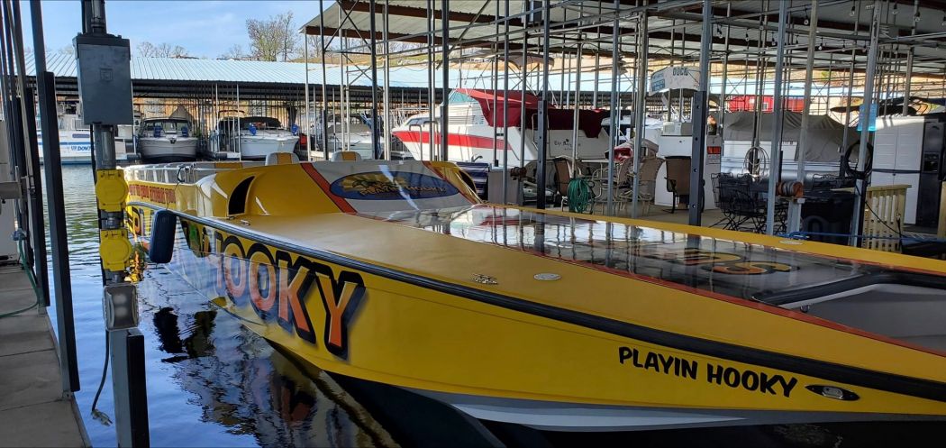 Speedboat Tour Lake of the Ozarks