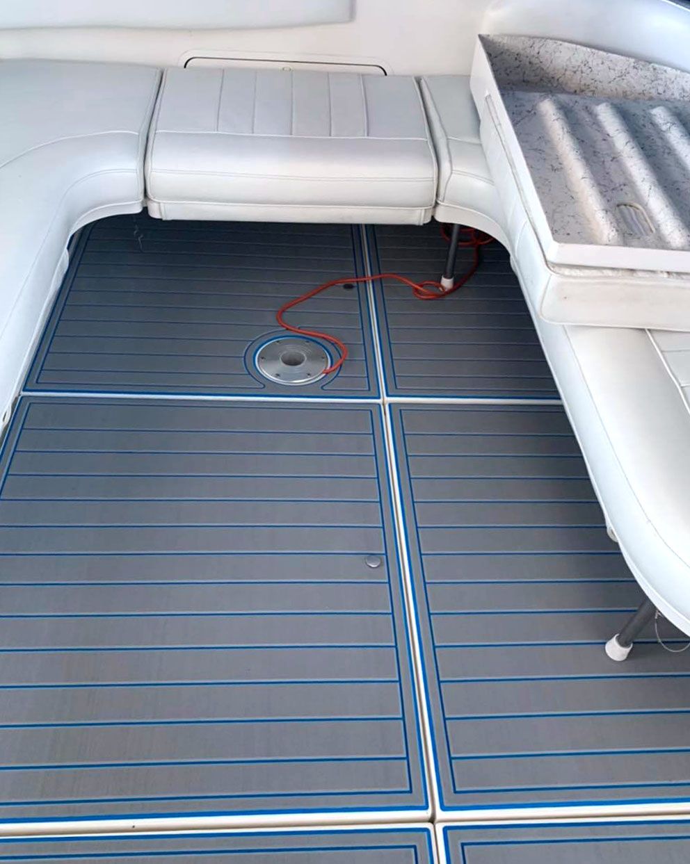 370 Sea Ray SeaDek Installation