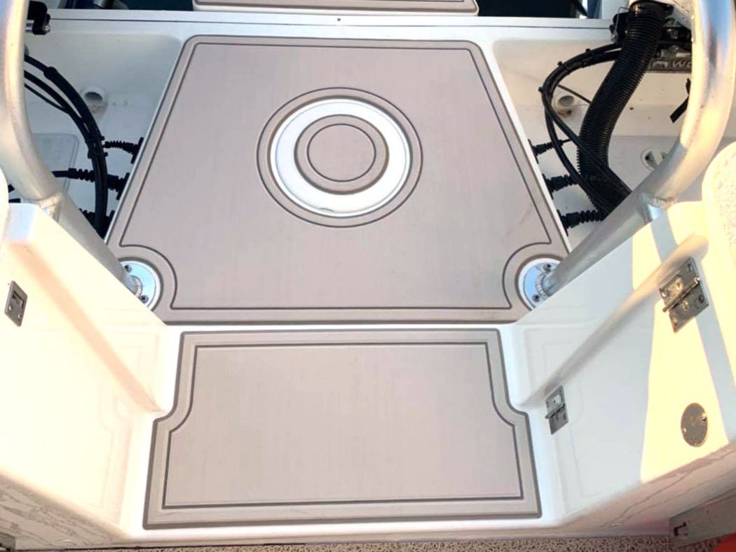 World Cat Boat SeaDek Installation