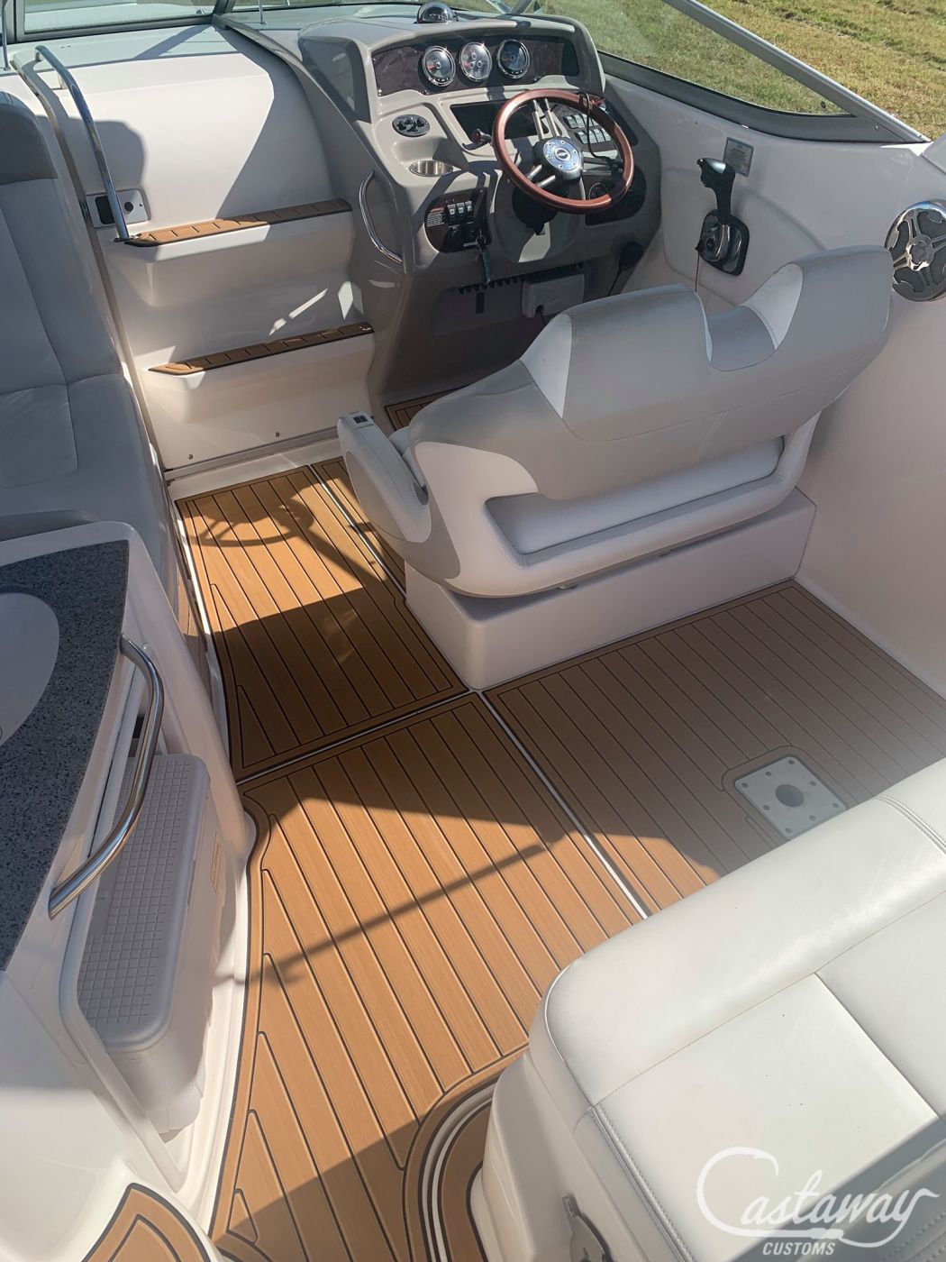 27' Chaparral SeaDek Flooring