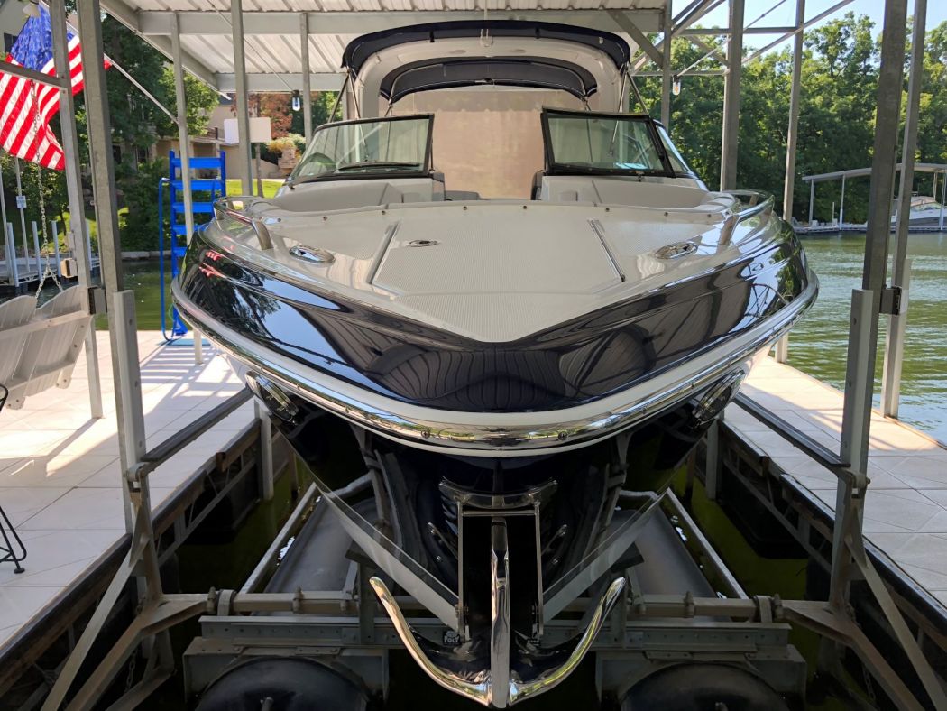 2015 Formula 310 BR received a 5 Year Surpass SiO2 Ceramic Coating