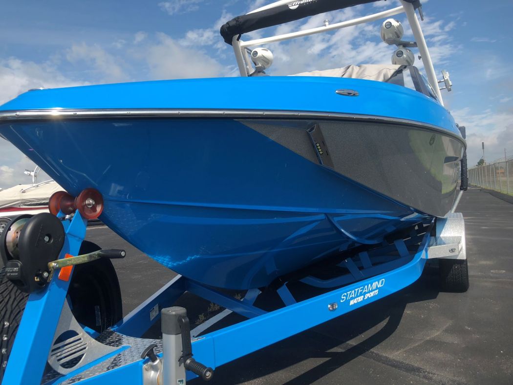 2017 Malibu WakeSetter 5 Year Ceramic Coating