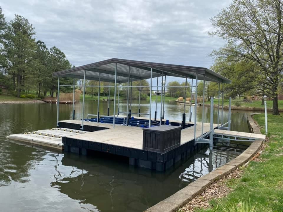 East Fork Lake Dock With Lift