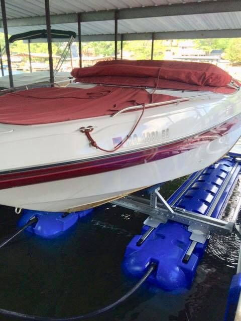 UltraLift 2 - 6600 Boat Lift