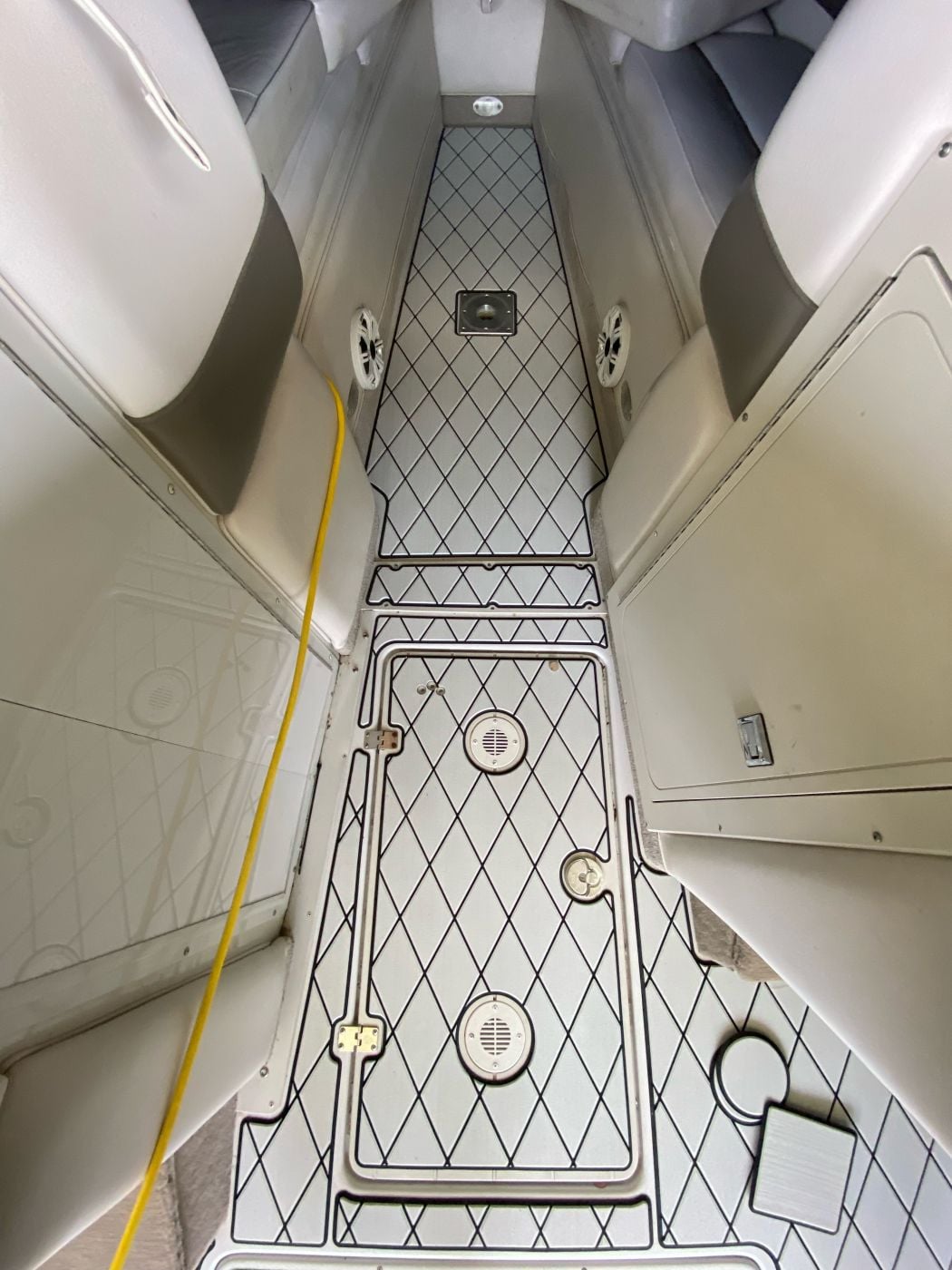 Crownline 266 BR SeaDek Flooring
