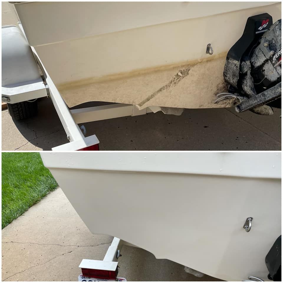 Bayliner- Hull Scum Removal