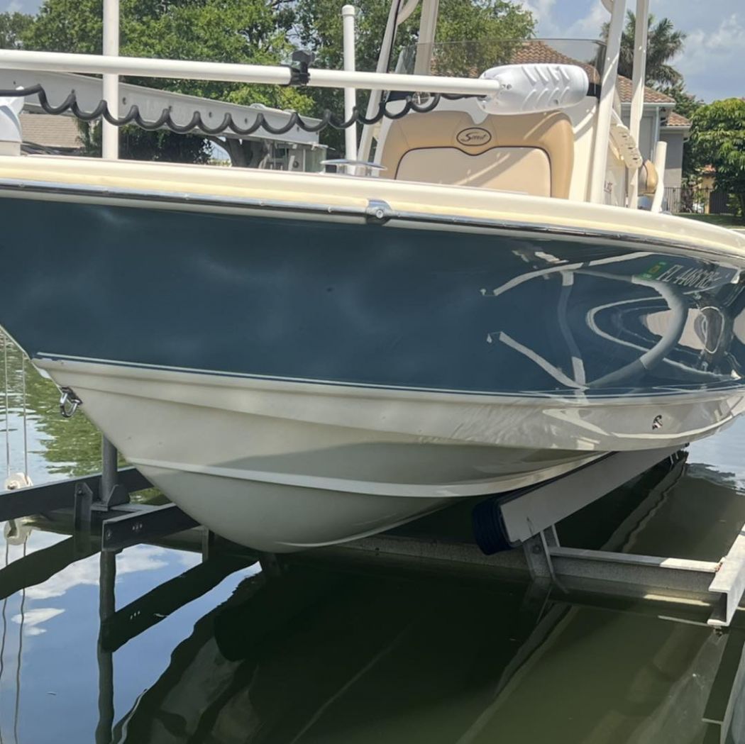 Tampa Bay Mobile Boat Detailing