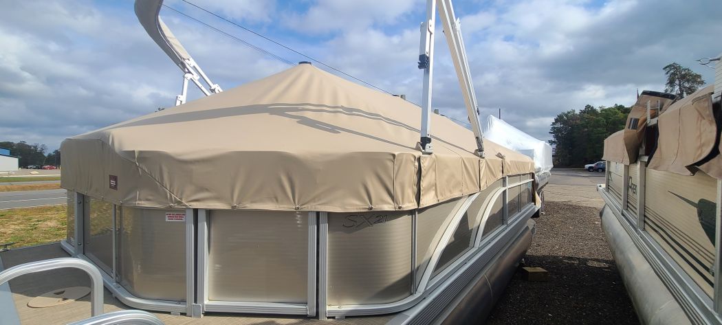 Custom Pontoon Cover