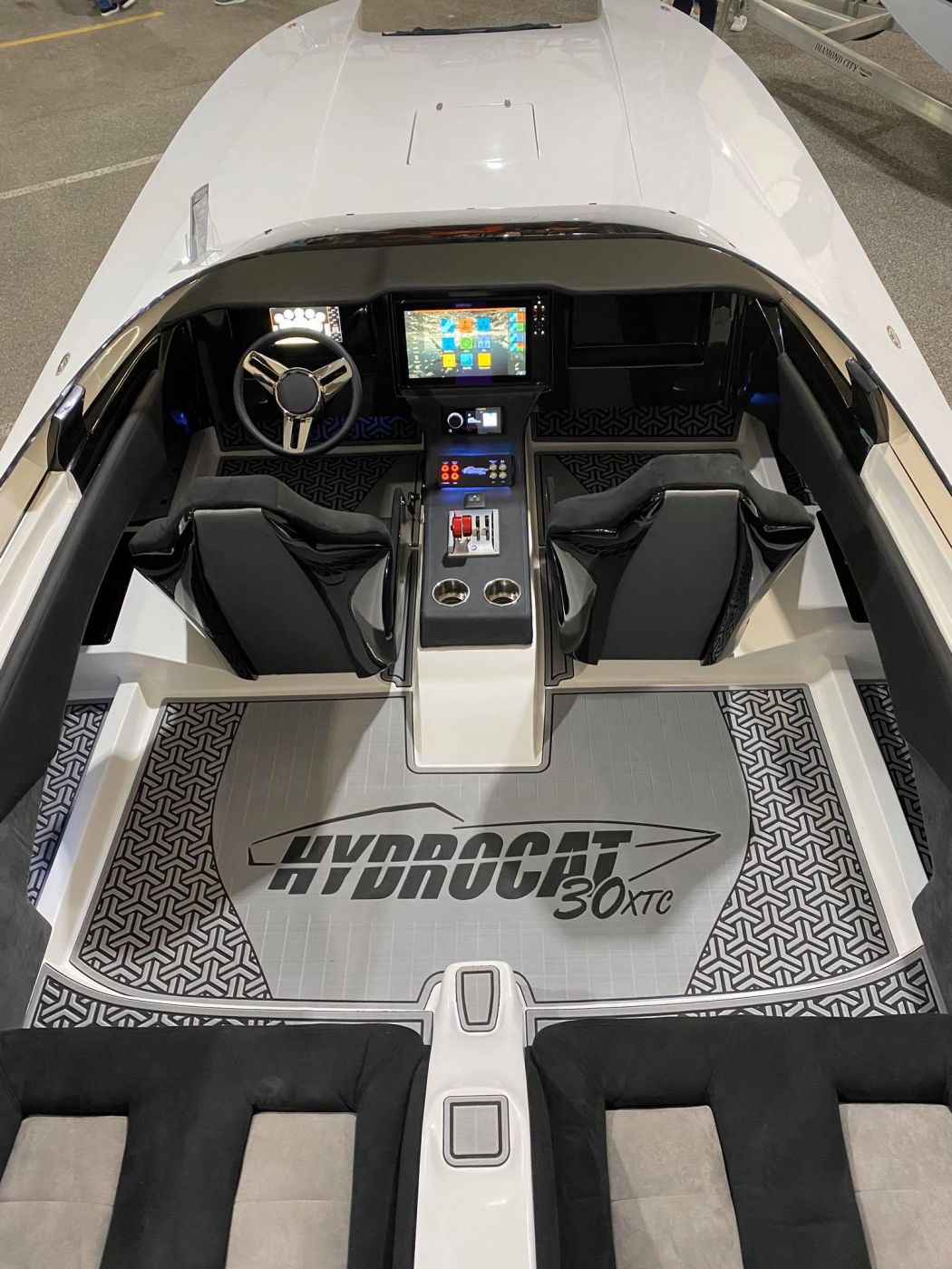Hydrocat 30XTC Custom SeaDek Flooring