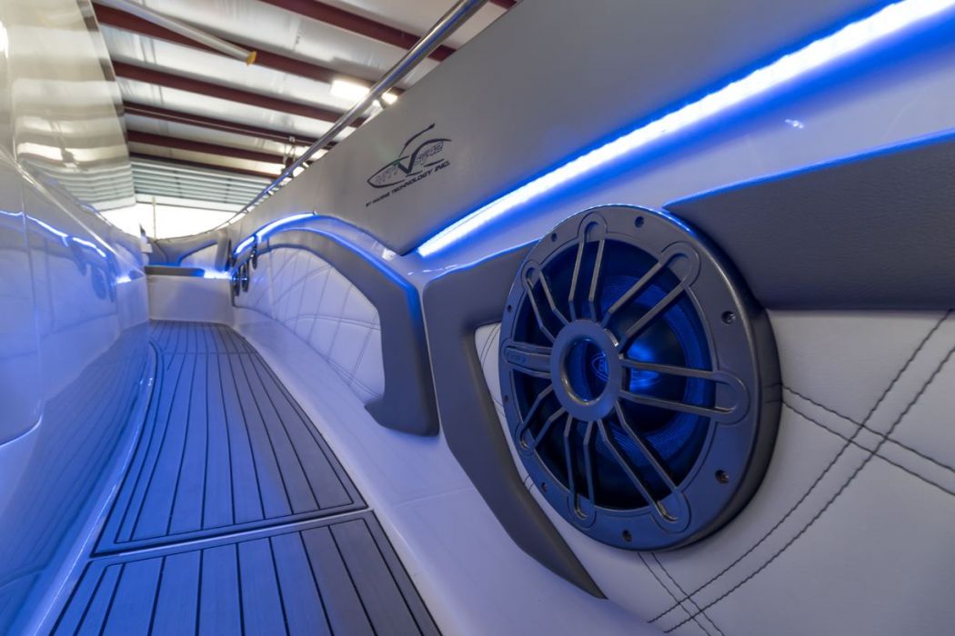 42 MTI-V Bluave Marine Audio System