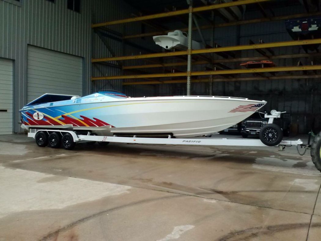 38 Cigarette Top Gun Paint
