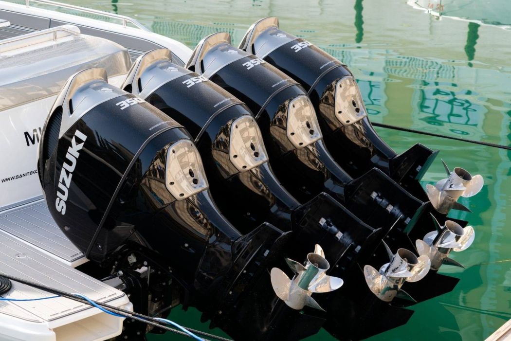 Suzuki Outboard Service
