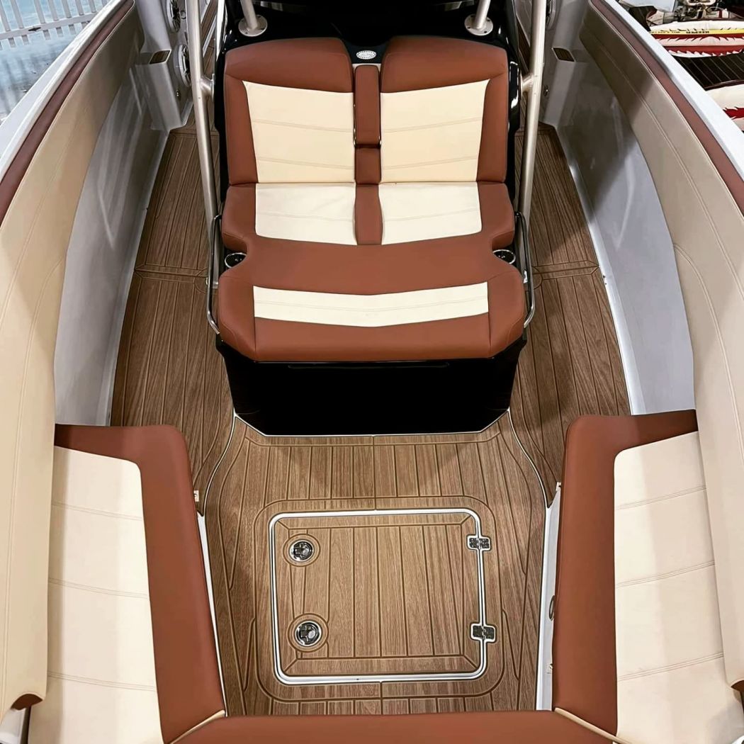 Nor-Tech 340 SeaDek Flooring