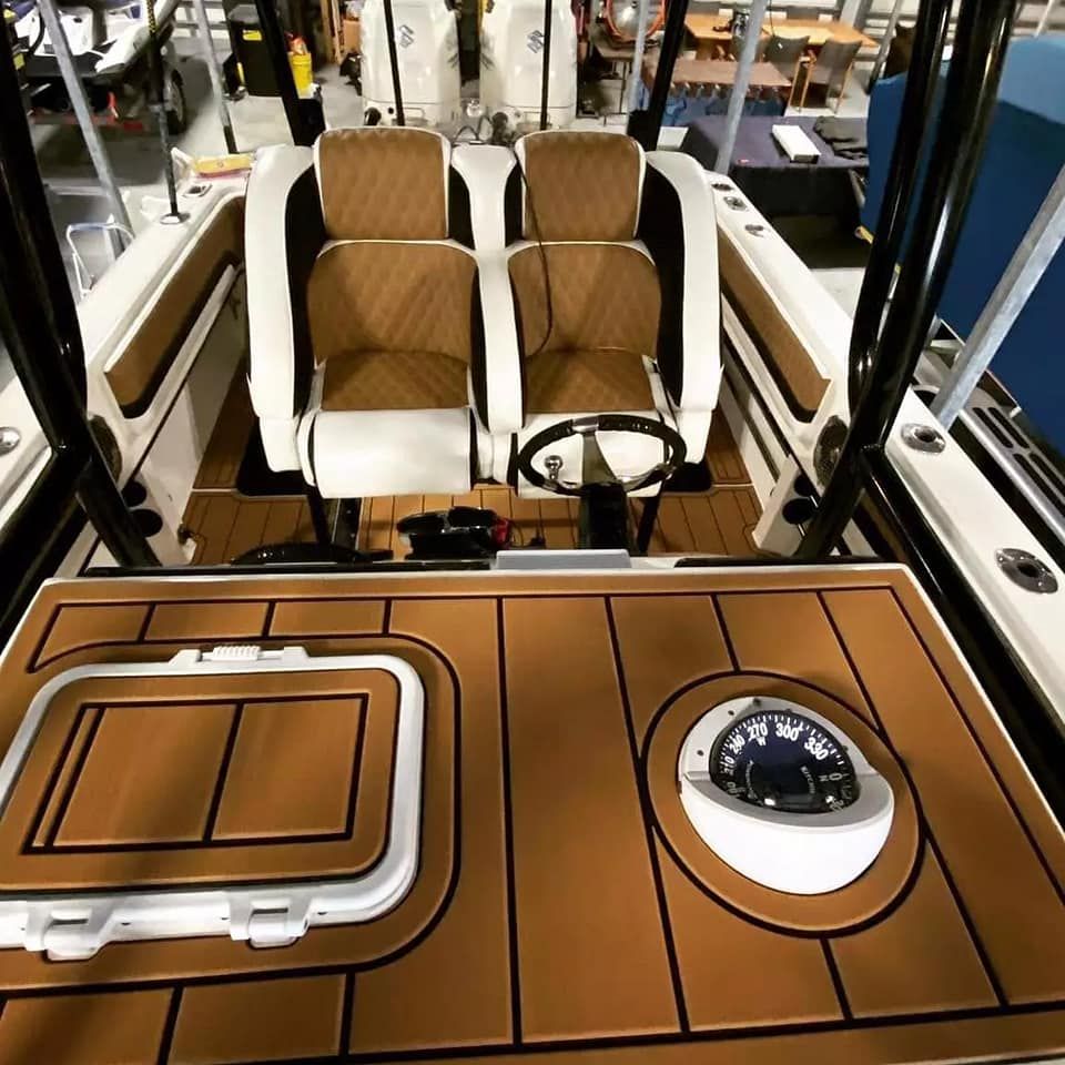 Fountain Center Console SeaDek Installers