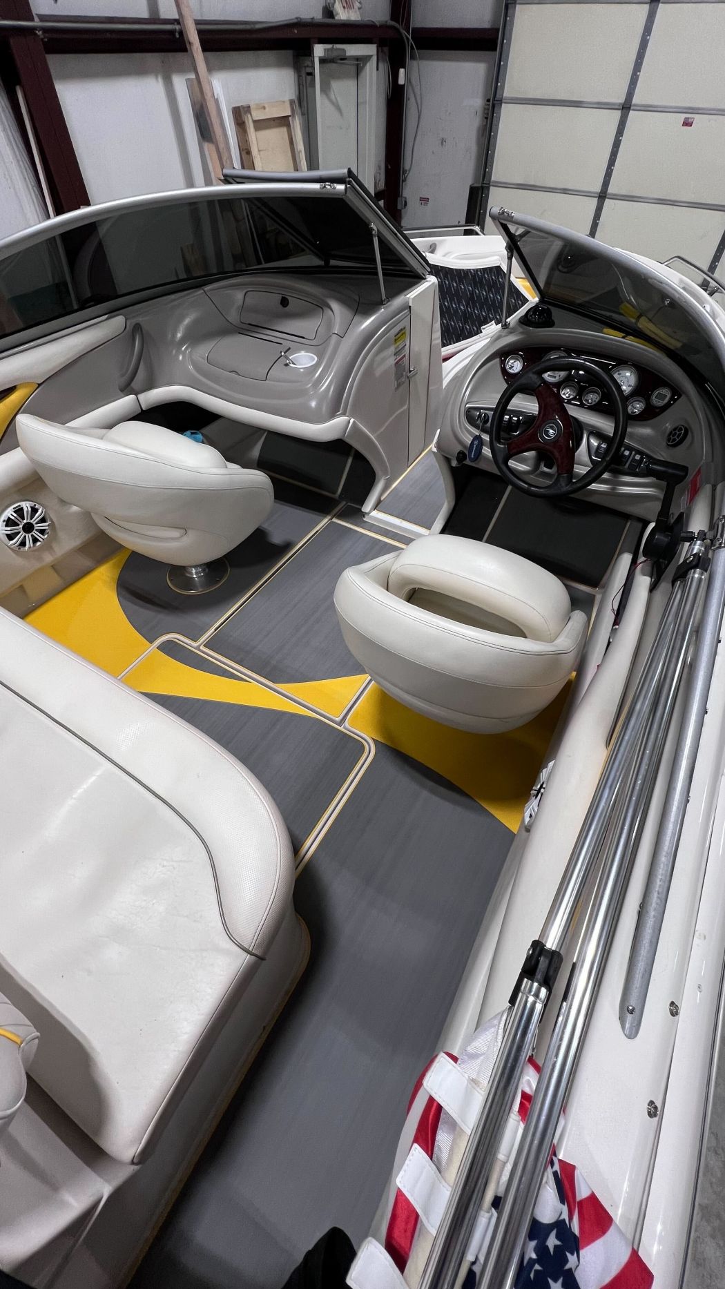 2004 Carvelle Interceptor Marine Flooring