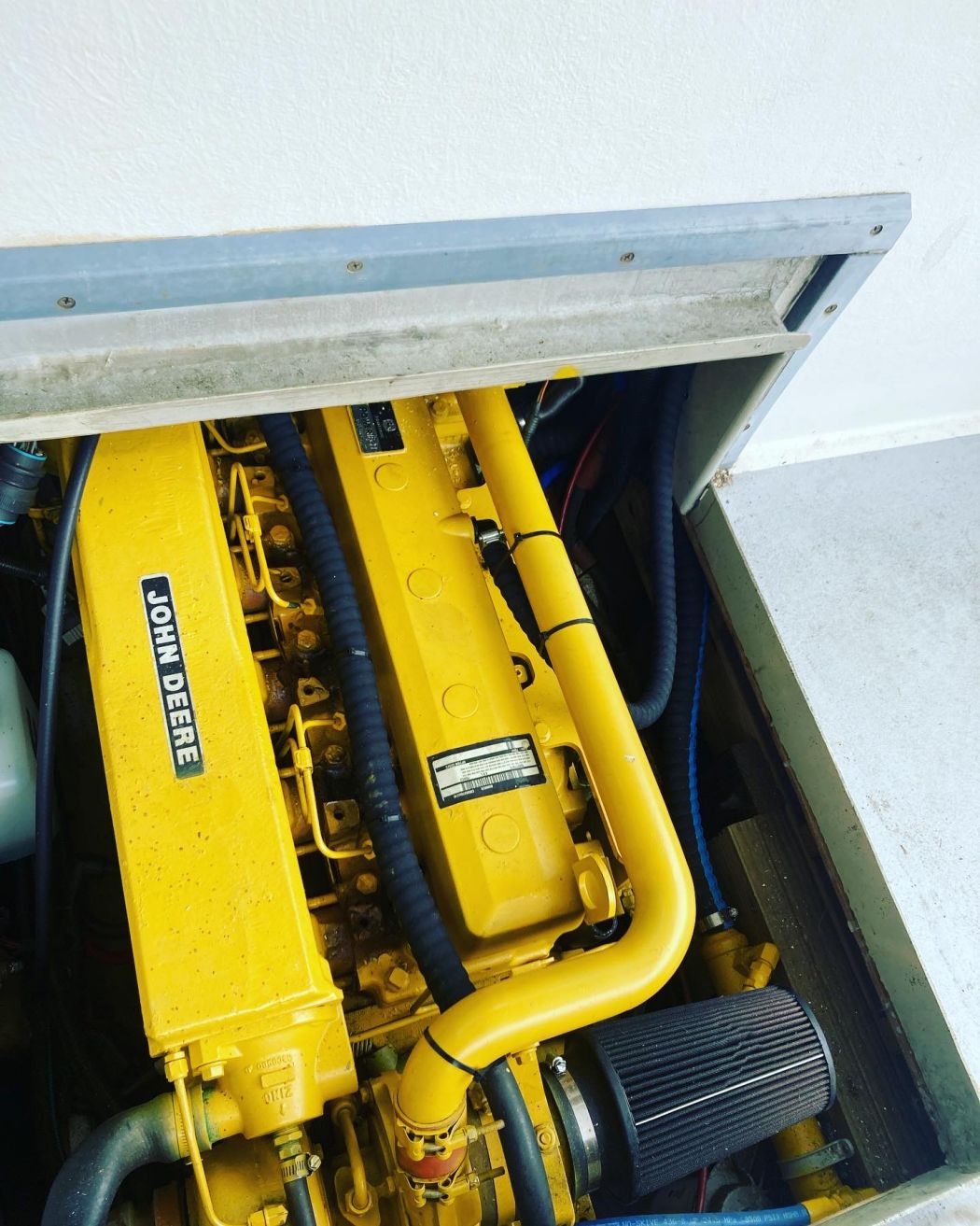 John Deere 6.8l CCV Install