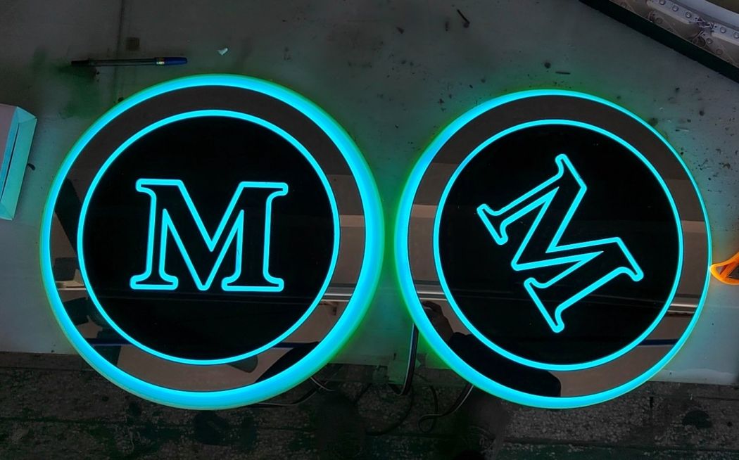 Illuminated Marquis Yacht Logo