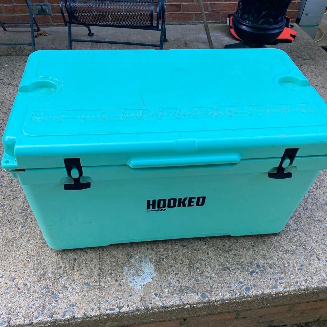 Hooked Cooler