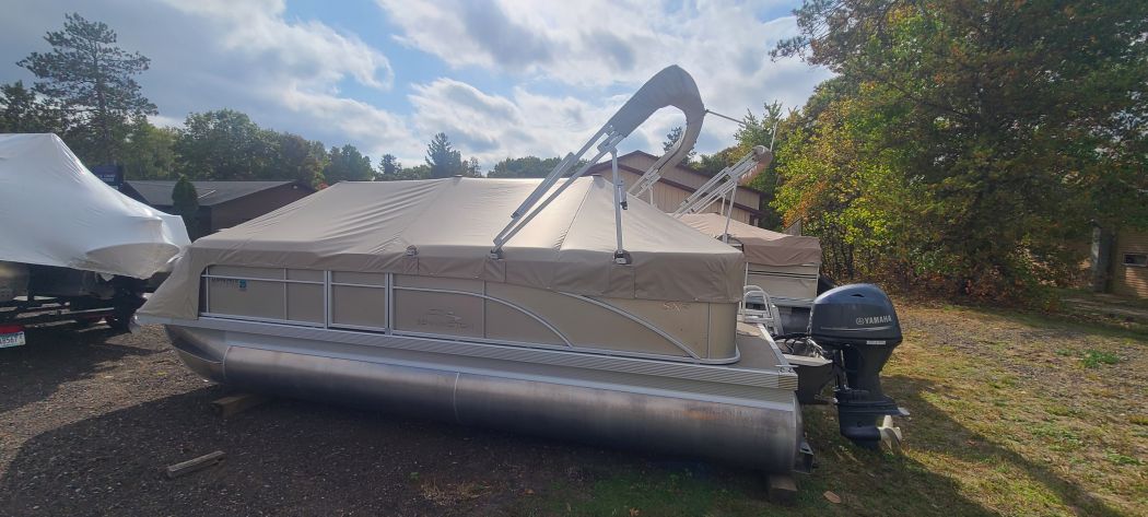 Custom Pontoon Cover